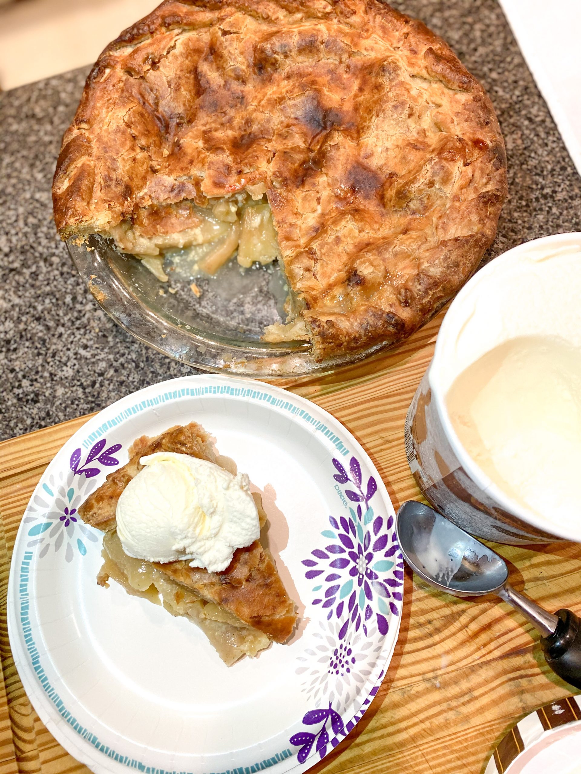 Cheddar Crust Apple Pie Magnolia Place